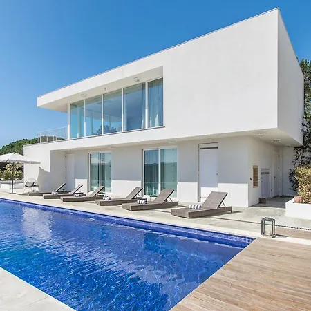 Sleeps 12 With Pool And Wifi Villa Torroes